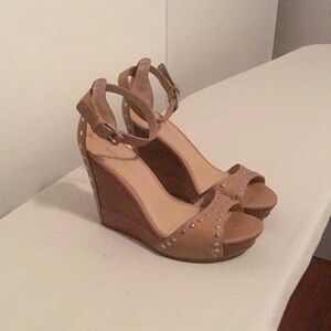 VIA SPIGA Nude Wedges with silver accents